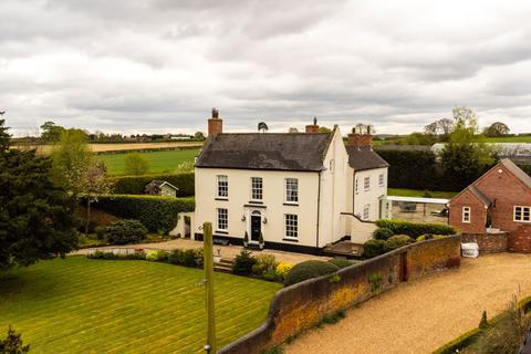 5 bedroom detached house for sale, Hall Lane, Burntwood WS7