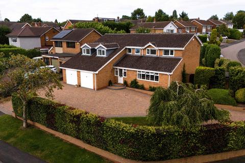 4 bedroom detached house for sale, Dawney Drive, Sutton Coldfield B75