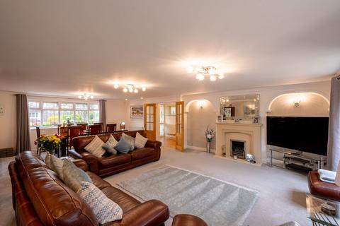 4 bedroom detached house for sale, Dawney Drive, Sutton Coldfield B75