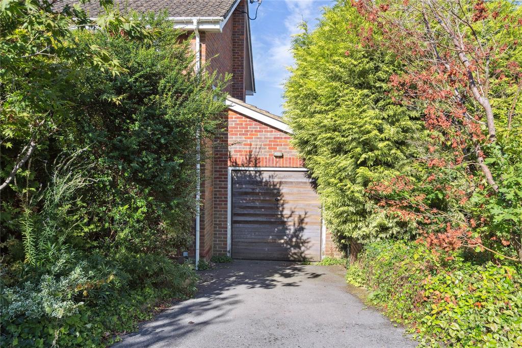 Garage &amp; Driveway