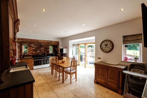 5 bedroom detached house for sale, Footherley Road, Lichfield WS14