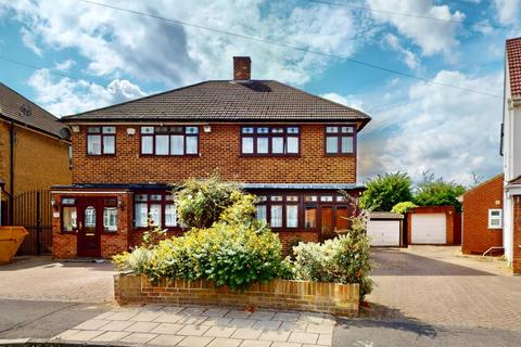 3 bedroom semi-detached house for sale, Chafford Way, Chadwell Heath, RM6