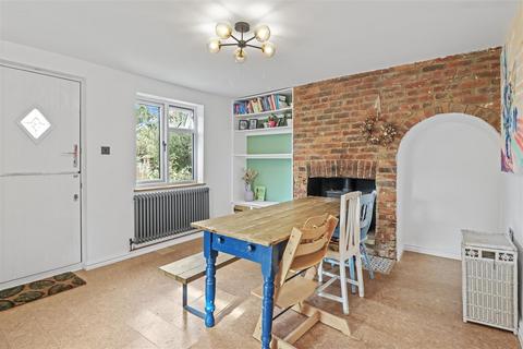 2 bedroom end of terrace house for sale, Ersham Road, Hailsham