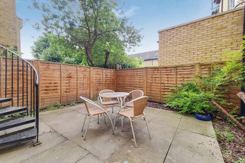 2 bedroom flat to rent, Kennet Street, Wapping, London, E1W