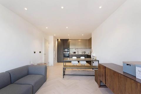 2 bedroom flat to rent, Dock Street, Tower Hill, LONDON, E1