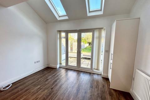 231 Birmingham Road, Shenstone Wood End, Lichfield, WS14 0PD