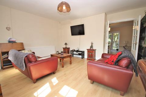 4 bedroom end of terrace house for sale, Bankfield Road, Widnes, WA8