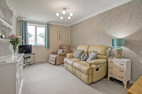 1 bedroom apartment for sale, Skerries Walk, Darlington