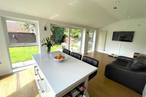 4 bedroom detached house for sale, Redwood, Westhoughton, Bolton