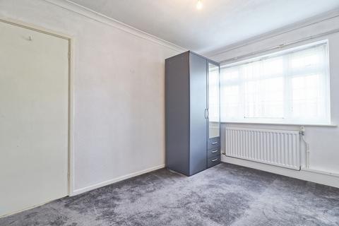 9 Cedar Drive, Hullbridge, Hockley, SS5 6JE