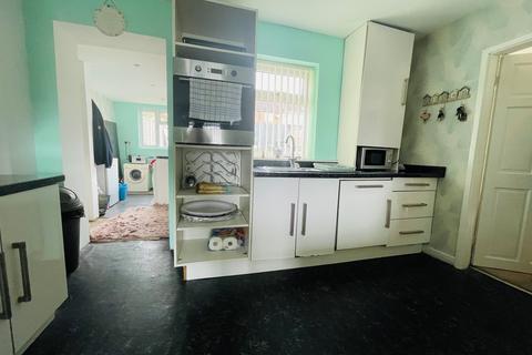 14 Burford Close, Walsall, WS5 4HL