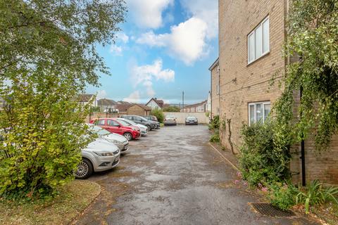7 Hampton Corner, Shirehampton, Bristol, BS11 9LE