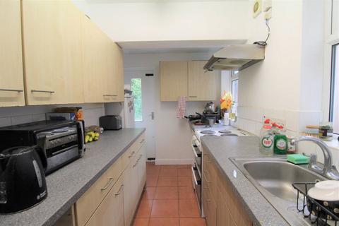 1 bedroom property to rent, Lower Road, Beeston, Nottingham, NG9 2GT