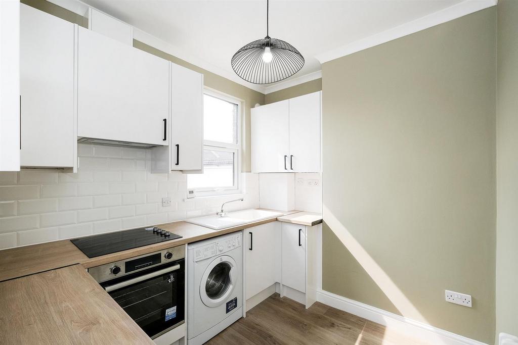 171b Cann Hall Road-9 web.jpg