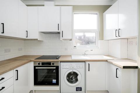 171b Cann Hall Road, London, E11 3NJ
