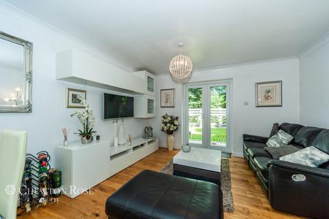 2 bedroom end of terrace house for sale, Jones Corner, Ascot