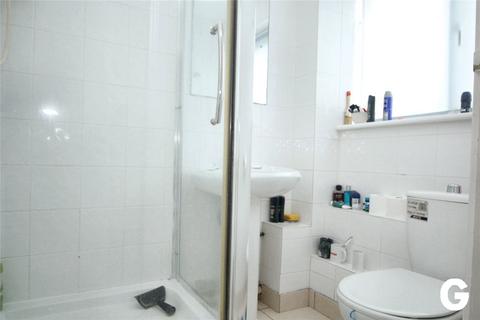64 Willow Drive, Ringwood, BH24 3BE