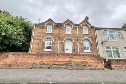 5 bedroom end of terrace house for sale, High Street, Willington, Crook