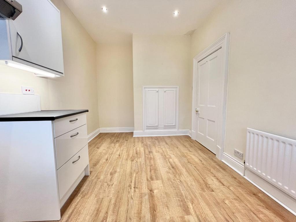 Kitchen 3
