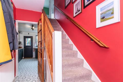 6 The Avenue, Goring By Sea, Worthing, BN12 6HH