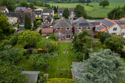 5 bedroom detached house to rent, Lichfield WS14