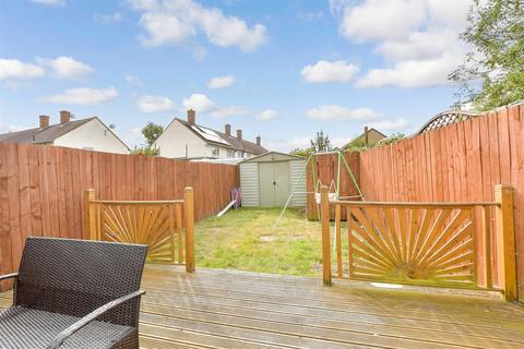 3 bedroom terraced house for sale, Hilldene Avenue, Romford, Essex