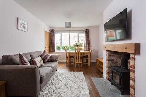 34 Moorfields, Raskelf, York, YO61 3UZ