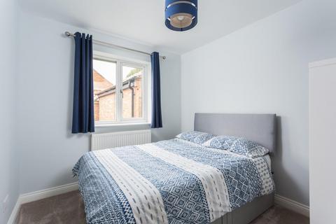 34 Moorfields, Raskelf, York, YO61 3UZ