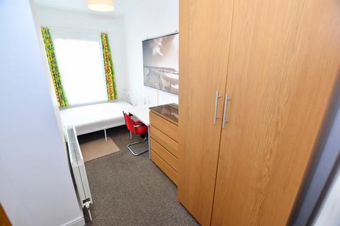 181 Gulson Road, Coventry, CV1 2HZ