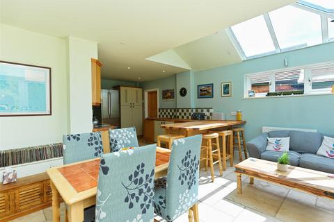 Picton House Brookside, Myddle, Shrewsbury, SY4 3RR