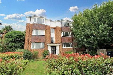 undefined, Mount Avenue, London W5
