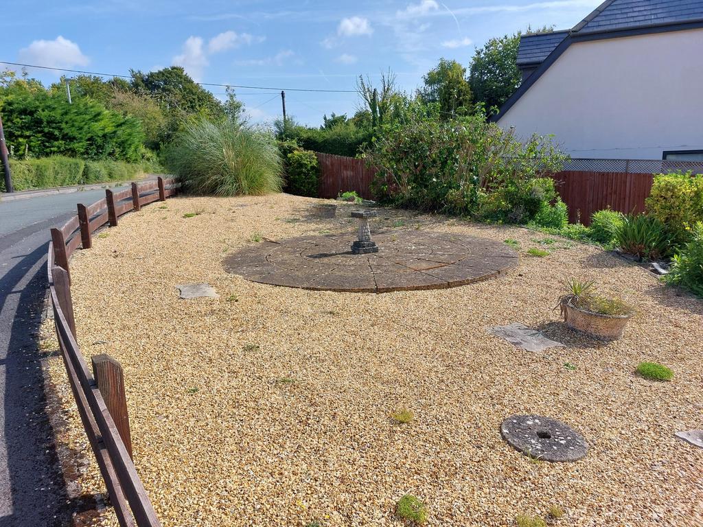 Great Croft, Firsdown SP5 - View 3