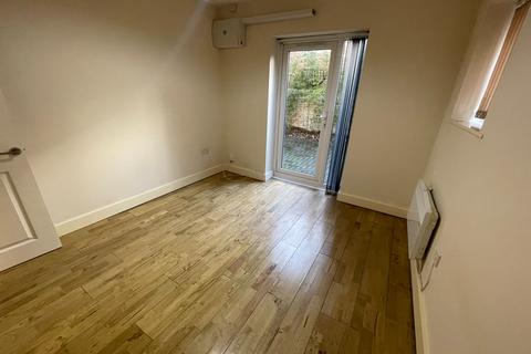 undefined, Clarendon Park Road, Leicester LE2