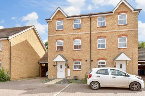 4 bedroom townhouse for sale, Clifford Crescent, Sittingbourne, Kent