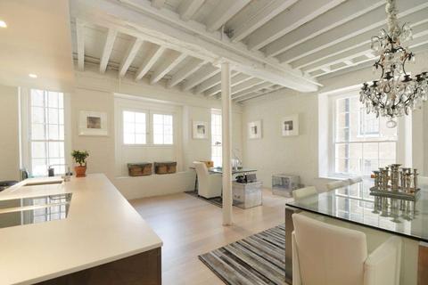 Apartment 1, Tapestry Building, 16 New Street, London, EC2M 4TR
