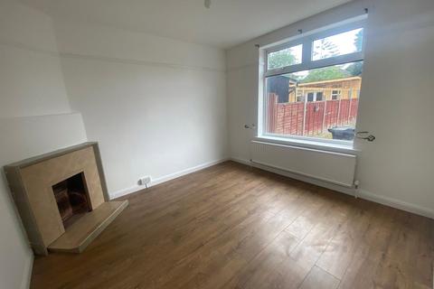 3 bedroom terraced house to rent, Hallam Crescent East, Leicestershire LE3