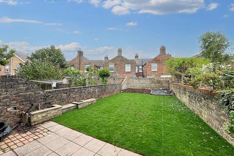 5 bedroom semi-detached house for sale, Whitley Road, Eastbourne