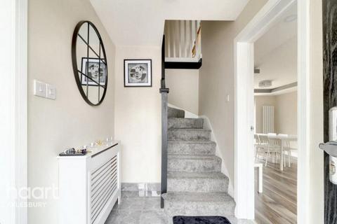 undefined, Meadowcroft, Aylesbury