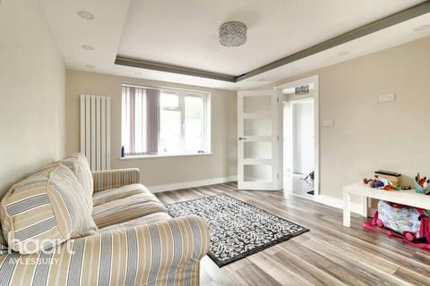 undefined, Meadowcroft, Aylesbury