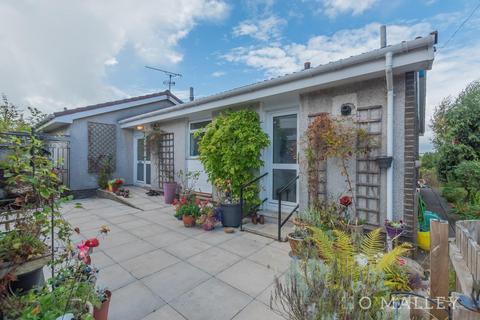 5 bedroom detached house for sale, Denny Road, Larbert