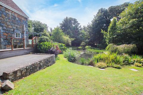 9 bedroom property for sale, Rue des Rocquettes, St Andrew's, Guernsey, GY6