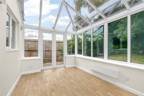 1 Stanmore Close, Ascot, SL5 9EU