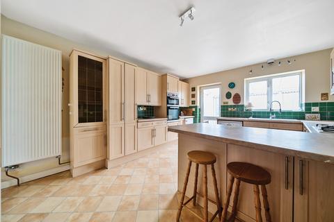 4 bedroom end of terrace house for sale, Kings Hill, Shaftesbury - Spectacular Views