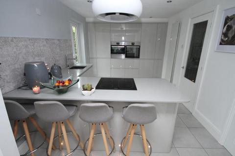 27 Harehill Road, Bradford, BD10 8PQ