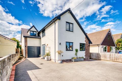 3 bedroom detached house for sale, Impeccable family home located at the North End Of Yatton