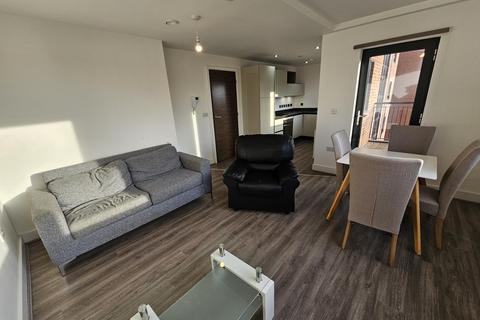 2 Bed Apt with balcony in The Baltic