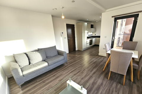 2 bedroom apartment to rent, 2 Bed Apt with balcony in The Baltic