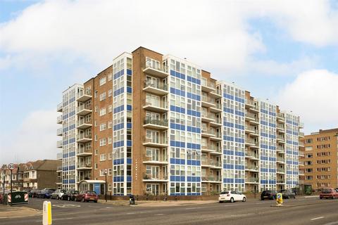 2 bedroom apartment for sale, Kingsway, Hove BN3