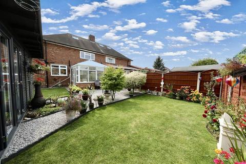 3 bedroom semi-detached house for sale, Ingleton Avenue, Hull