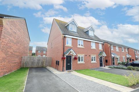 3 bedroom semi-detached house for sale, Evergreen Way, Sowerby